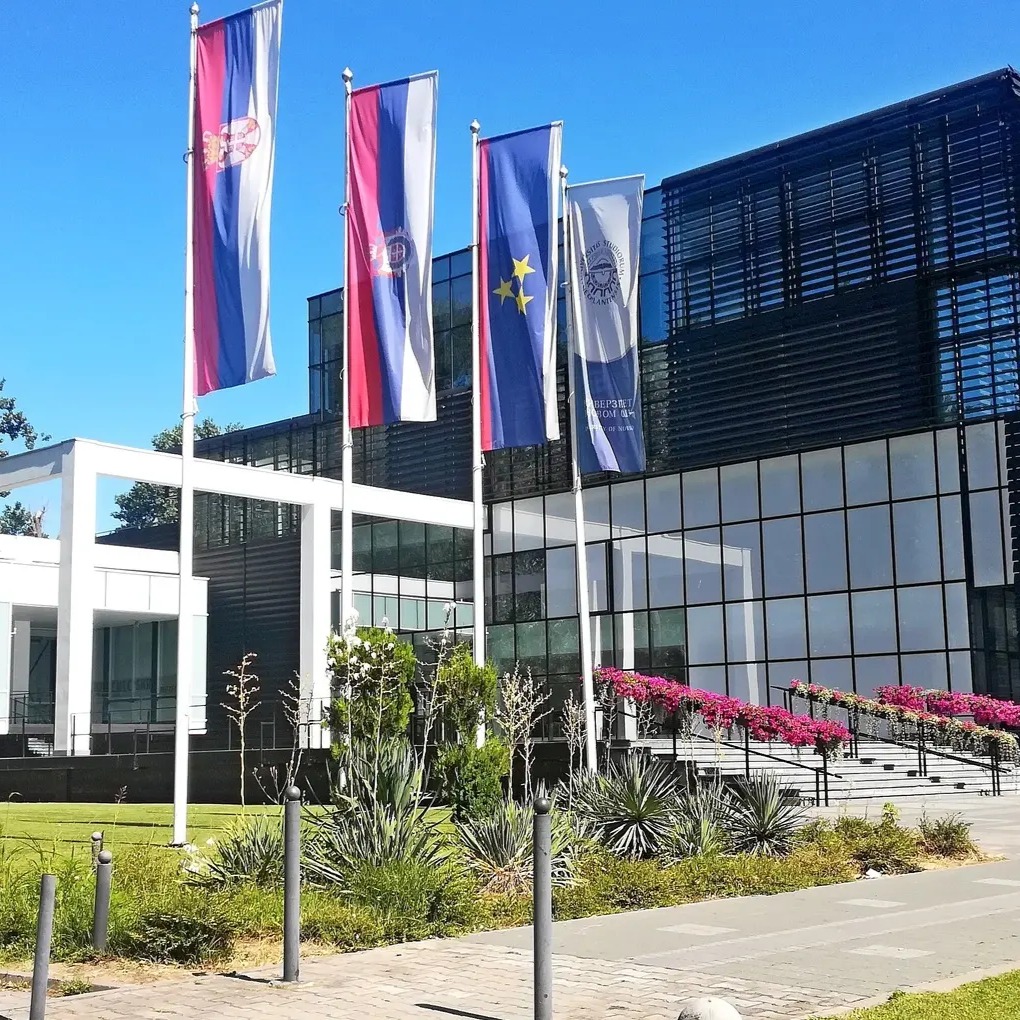 Maliyetler ve Kariyer Fırsatları